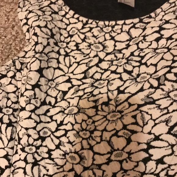 ⬇️ SALE: H&M Black and White Floral A Line Dress - Picture 3 of 4